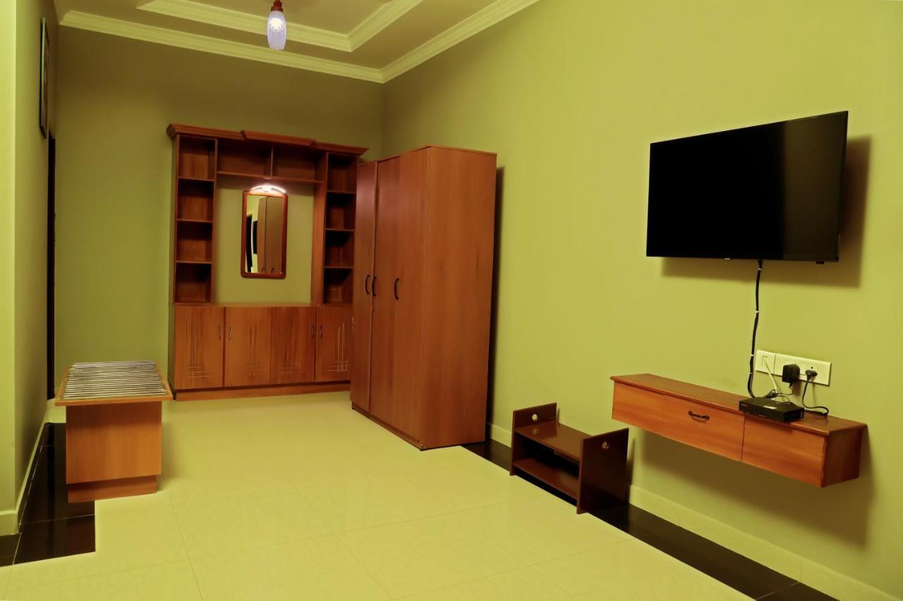 Tranquil Greens Ramakkalmedu Екстериор снимка